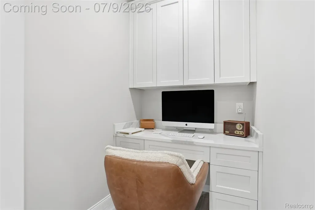 11963 Forest Brook Drive Washington Township MI 48094