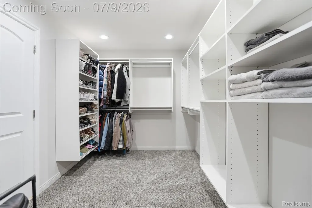 11963 Forest Brook Drive Washington Township MI 48094
