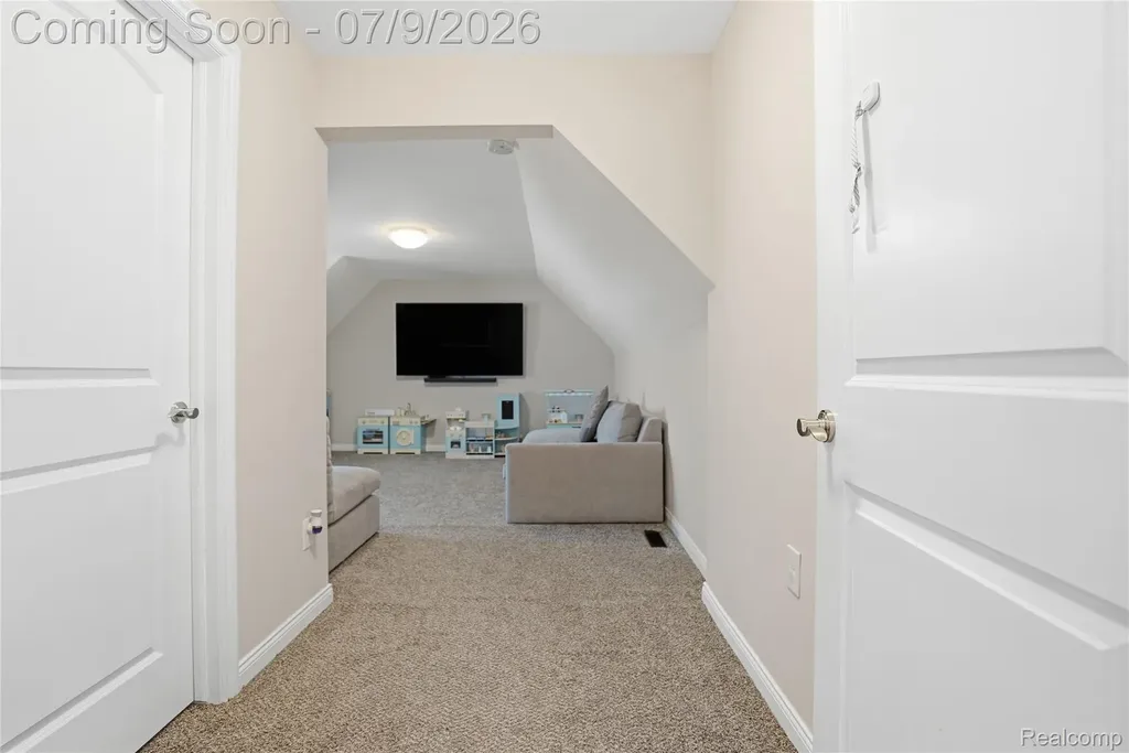 11963 Forest Brook Drive Washington Township MI 48094