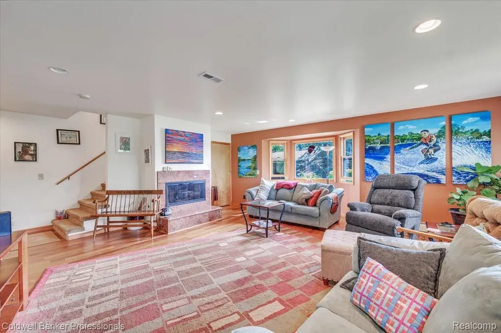 1325 Elkhorn Lake Road Orion Charter Township MI 48362