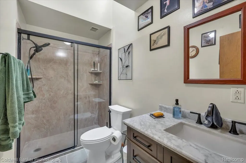 1325 Elkhorn Lake Road Orion Charter Township MI 48362