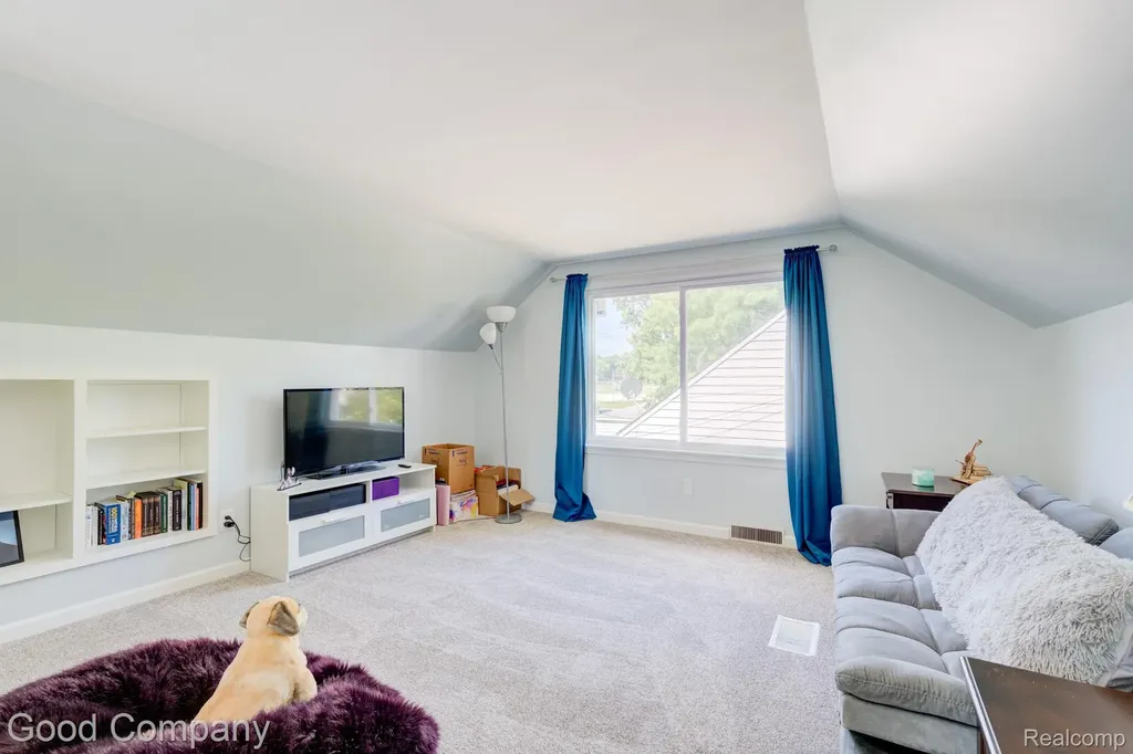2270 Chestnut Street Ferndale City MI 48220