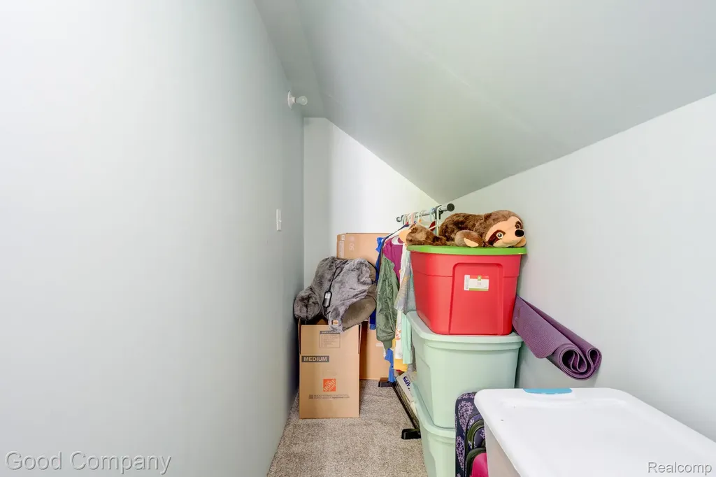 2270 Chestnut Street Ferndale City MI 48220