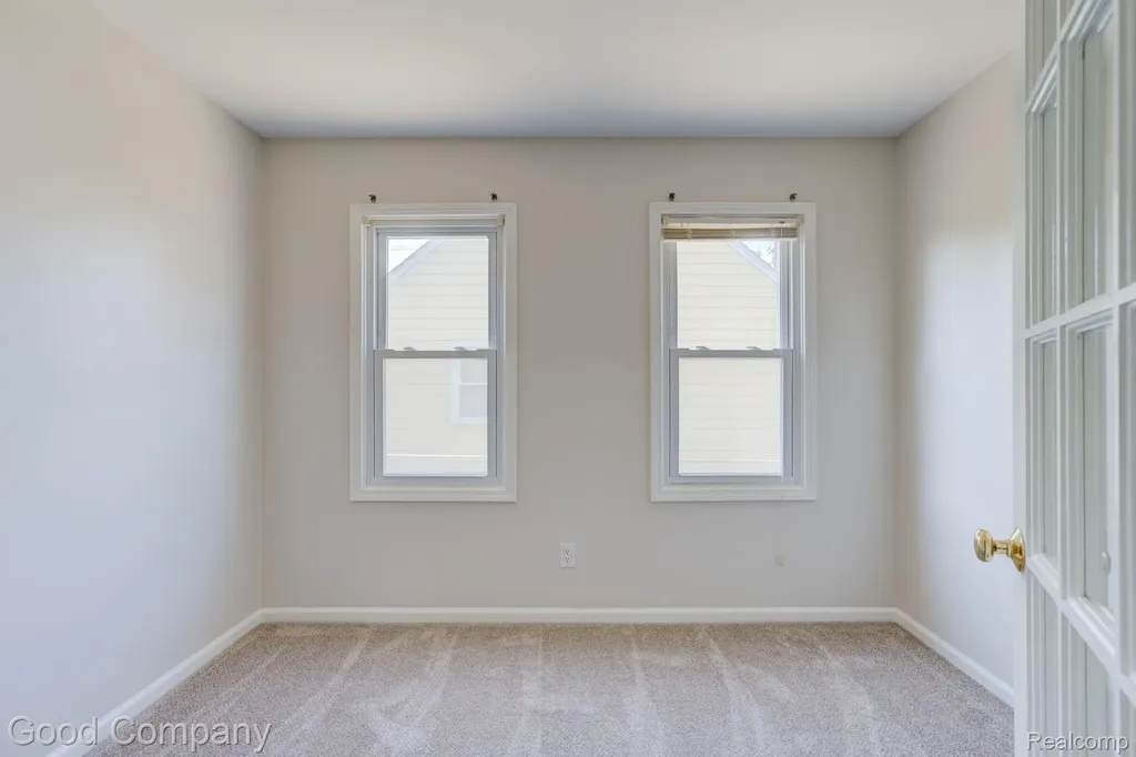 1800 Cummings Avenue Berkley City MI 48072
