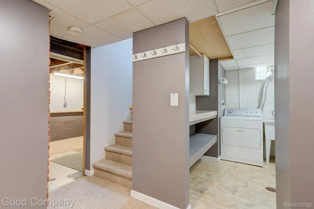 1800 Cummings Avenue Berkley City MI 48072