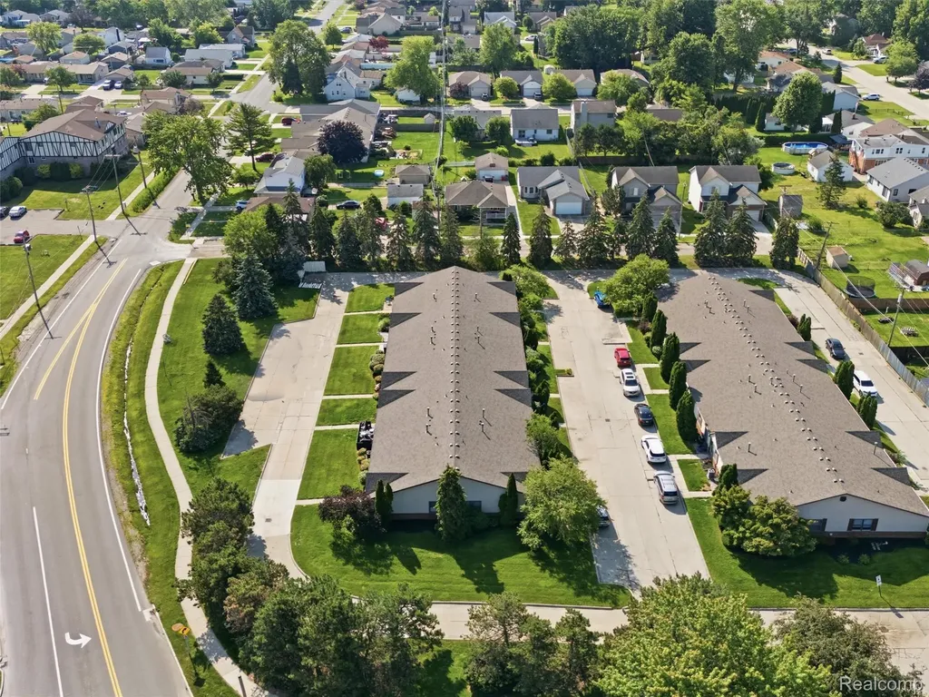 23648 Cottrell Street Clinton Charter Township MI 48035