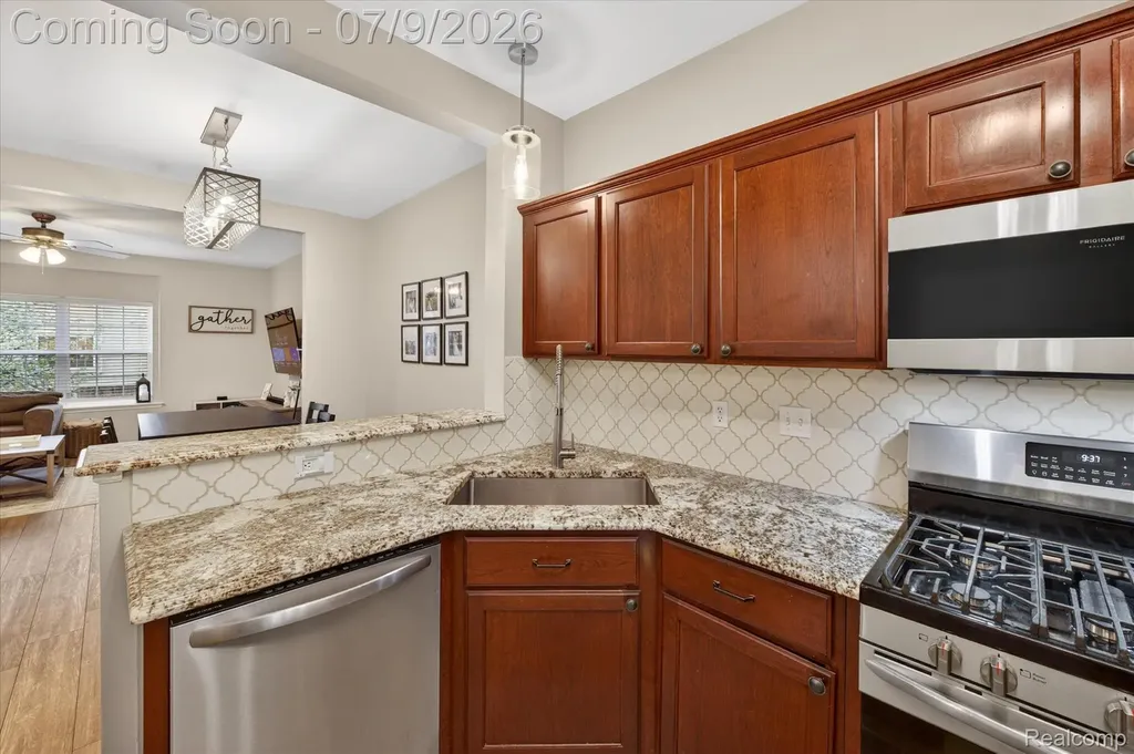 1623 Red Hickory Court Howell Township MI 48855