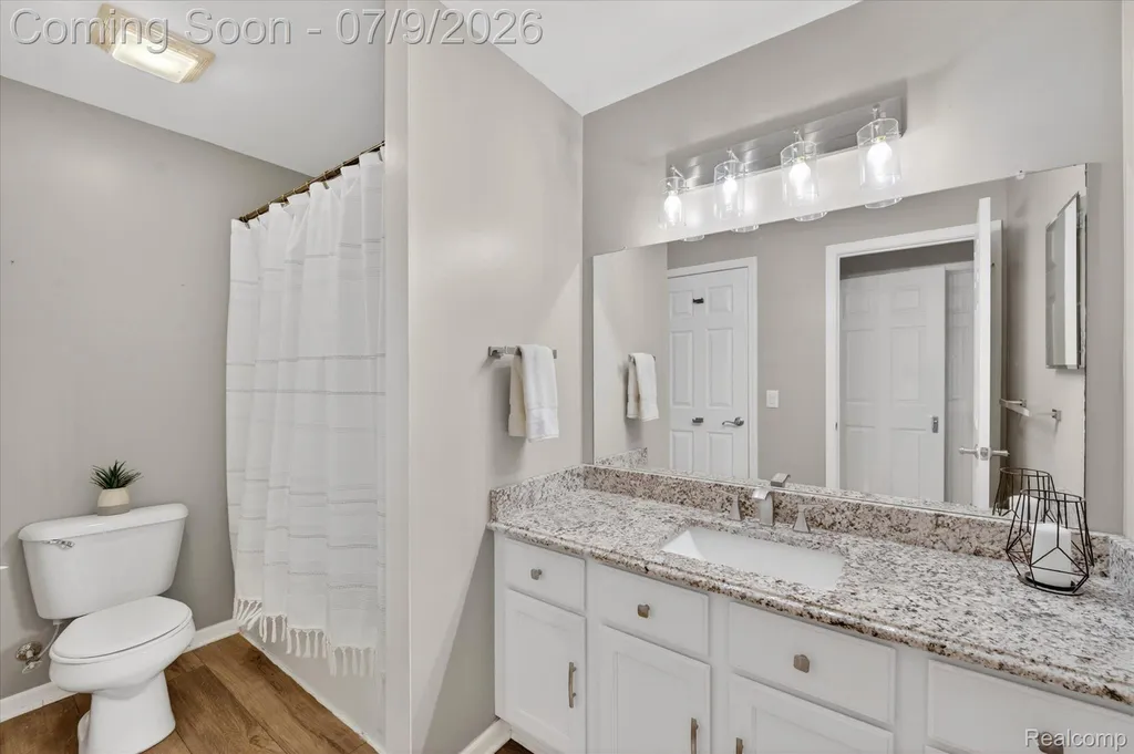 1623 Red Hickory Court Howell Township MI 48855