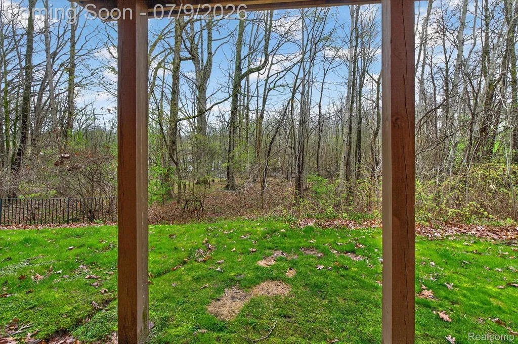 1623 Red Hickory Court Howell Township MI 48855