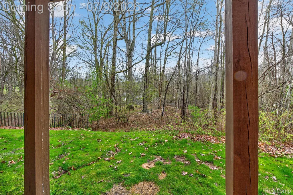 1623 Red Hickory Court Howell Township MI 48855