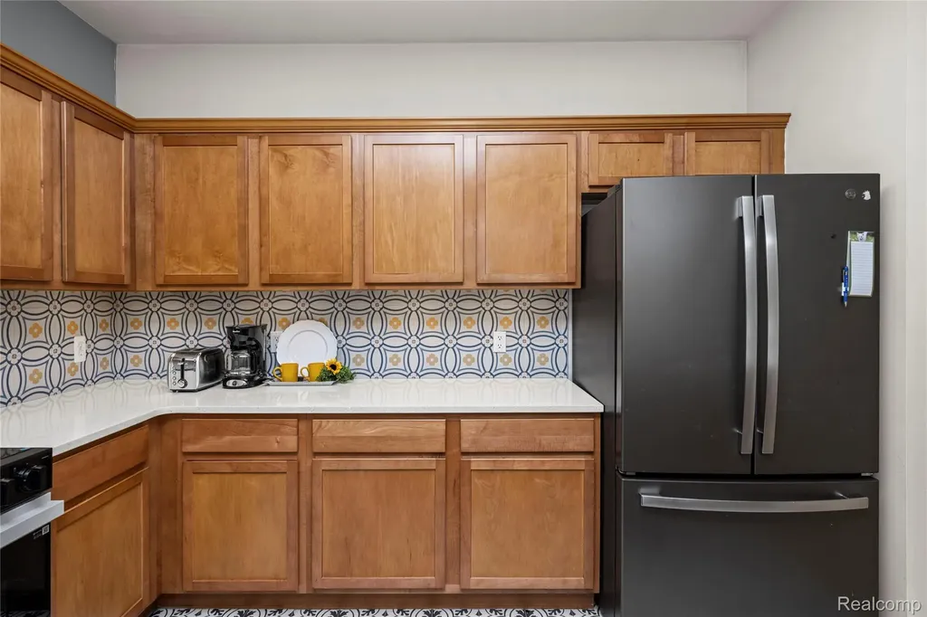 56635 Longhorn Drive Shelby Charter Township MI 48316