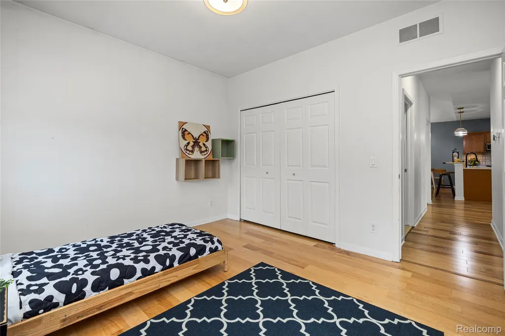 56635 Longhorn Drive Shelby Charter Township MI 48316