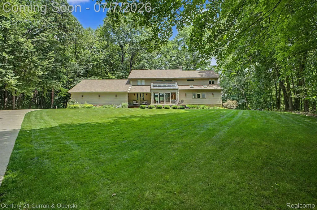 Brighton Township MI, 11349 Philway Court