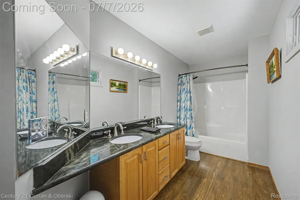 11349 Philway Court Brighton Township MI 48114