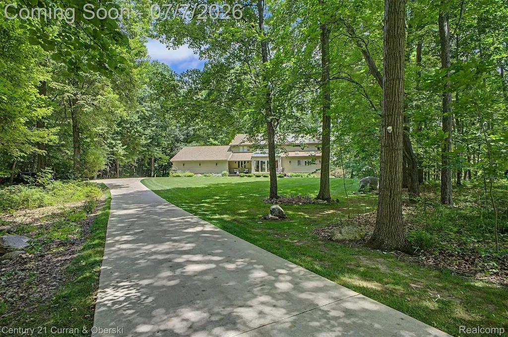 11349 Philway Court Brighton Township MI 48114