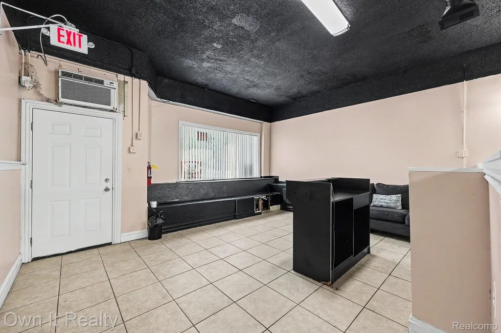16125-16135 W Mcnichols Road Detroit City MI 48235