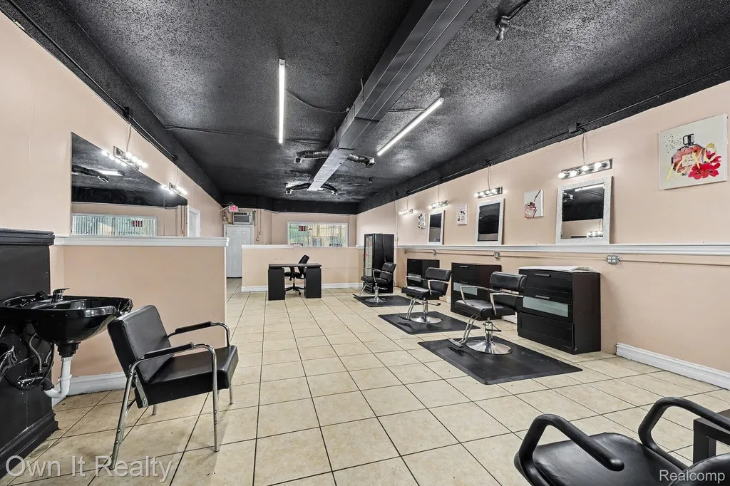 16125-16135 W Mcnichols Road Detroit City MI 48235