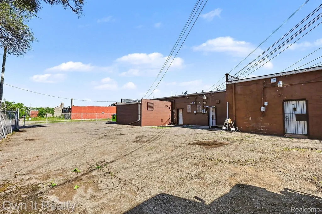 16125-16135 W Mcnichols Road Detroit City MI 48235