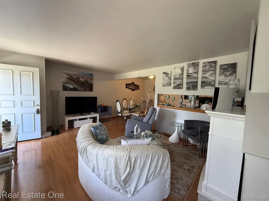 2768 Glenbridge Court Ann Arbor City MI 48104