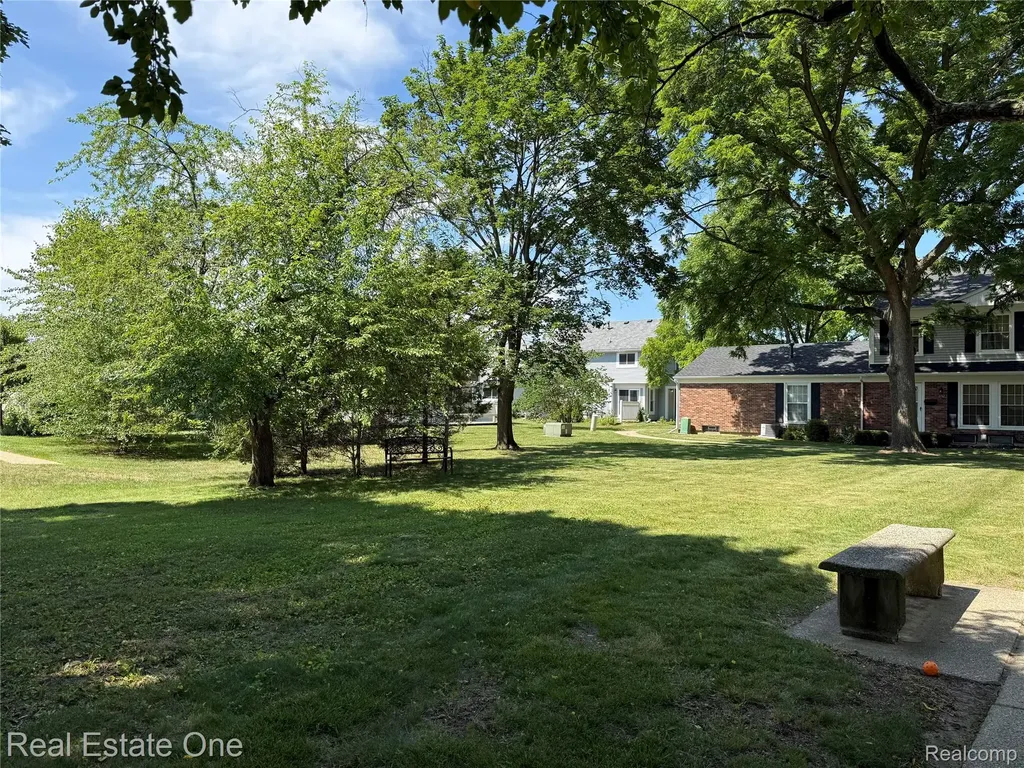 2768 Glenbridge Court Ann Arbor City MI 48104
