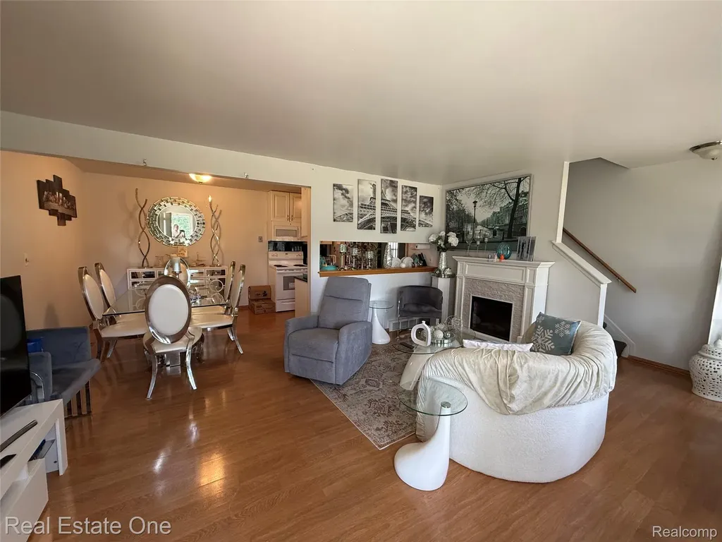 2768 Glenbridge Court Ann Arbor City MI 48104