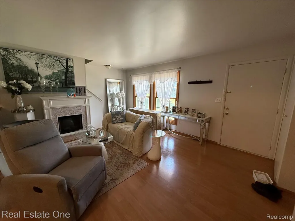 2768 Glenbridge Court Ann Arbor City MI 48104