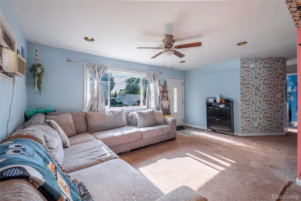 3431 Griffith Court Burton City MI 48529
