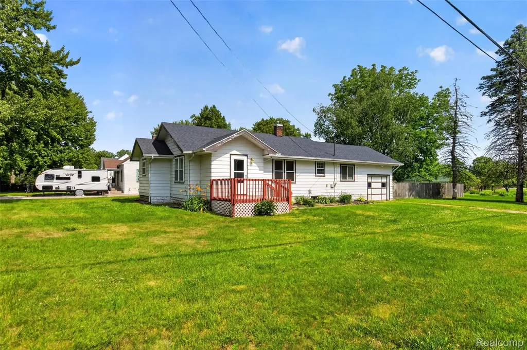 4322 Baker Road Bridgeport Charter Township MI 48722
