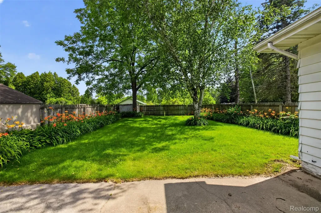 4322 Baker Road Bridgeport Charter Township MI 48722