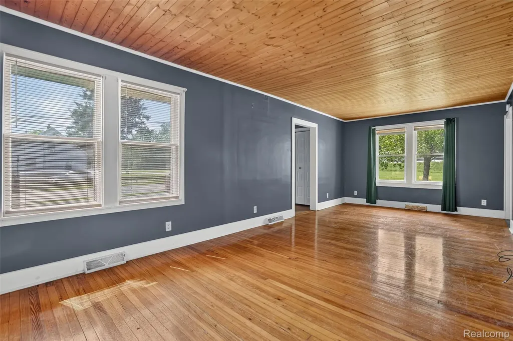 4322 Baker Road Bridgeport Charter Township MI 48722