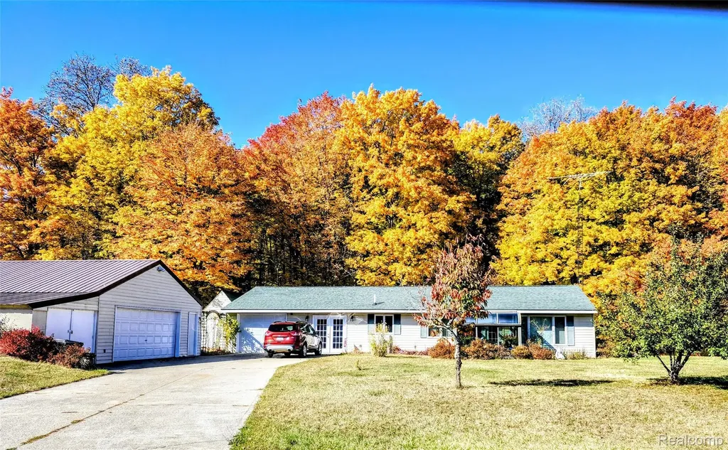 9998 Windmill Point Mancelona Township MI 49659