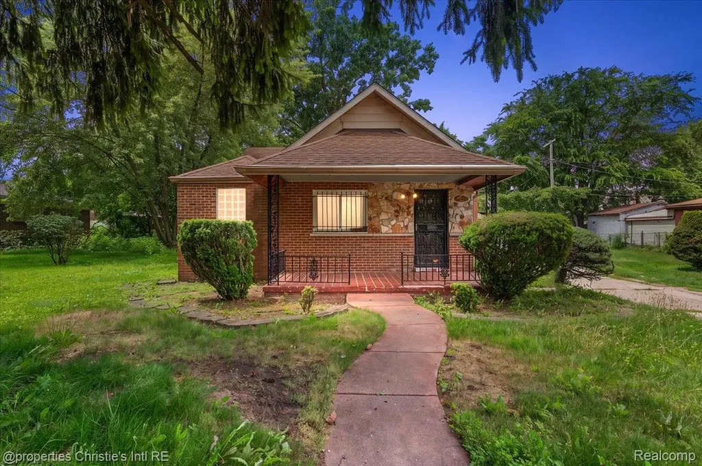 20127 Birwood Street Detroit City MI 48221