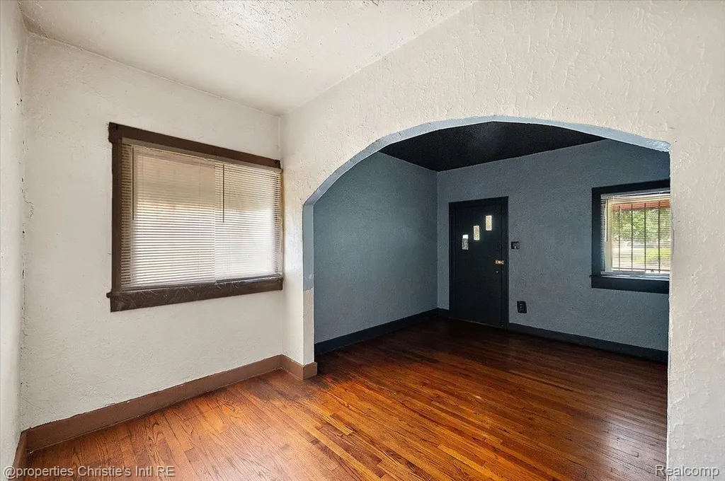 20127 Birwood Street Detroit City MI 48221
