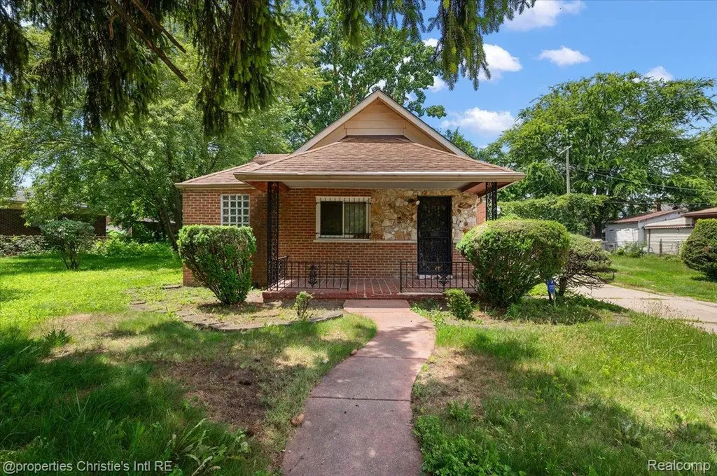 20127 Birwood Street Detroit City MI 48221
