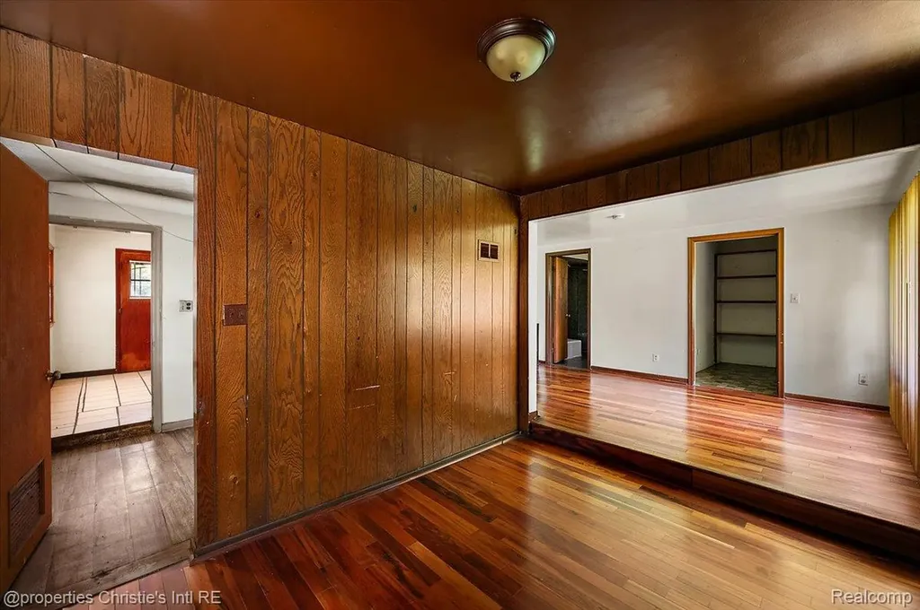 20127 Birwood Street Detroit City MI 48221