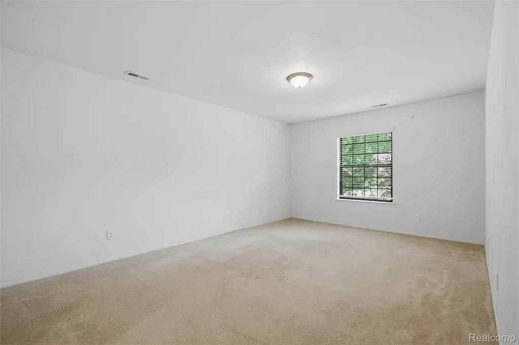 29726 Pine Ridge Circle Farmington City MI 48331