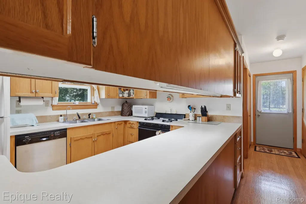 8336 Rider Road Imlay Township MI 48444