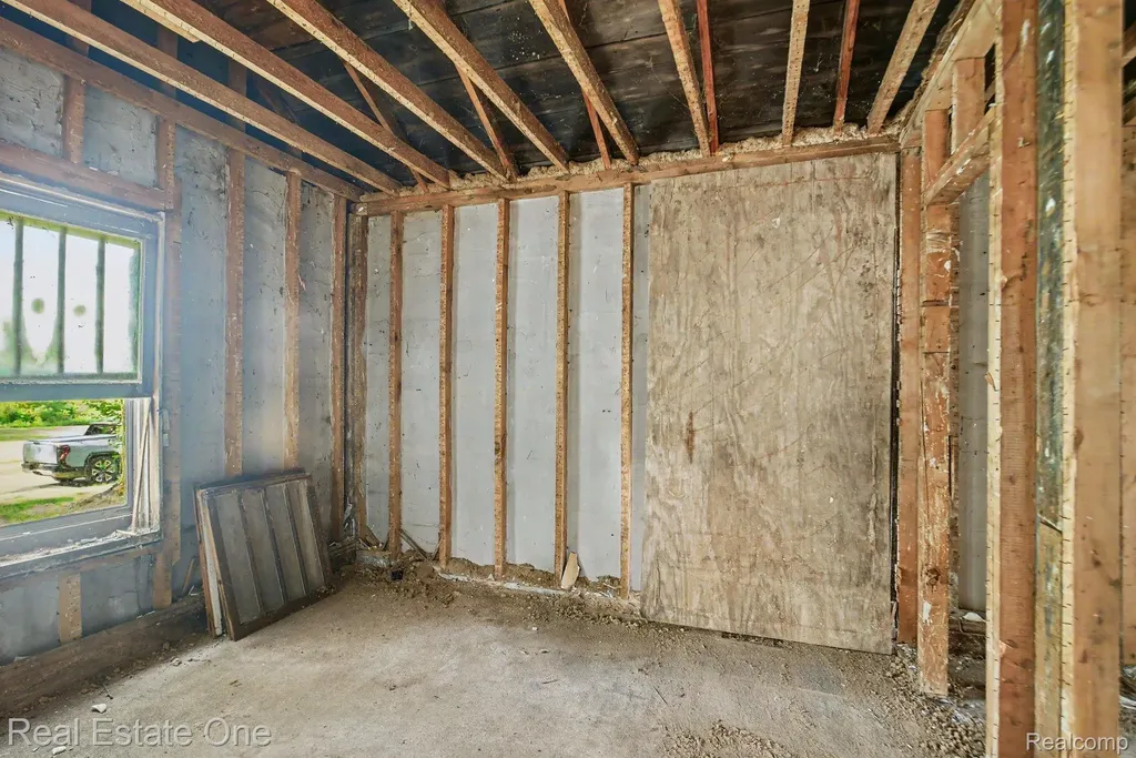 5 3rd Street Yale City MI 48097