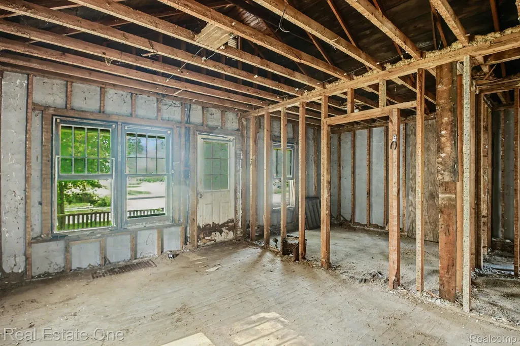 5 3rd Street Yale City MI 48097
