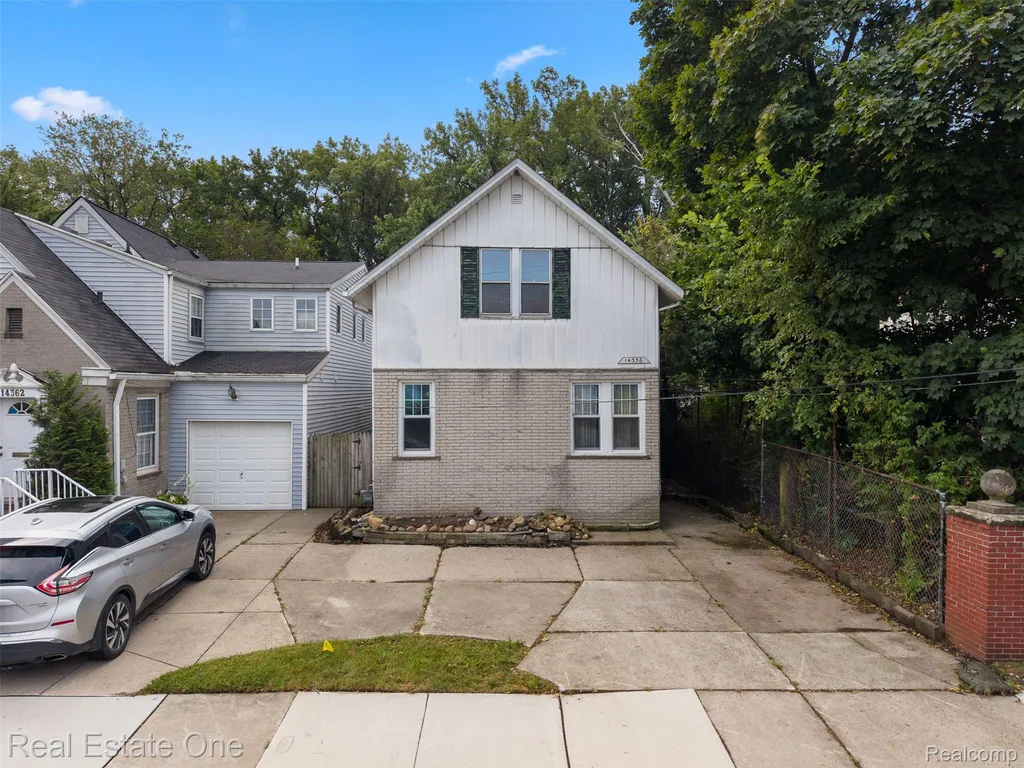 14356 Harbor Island Detroit City MI 48215