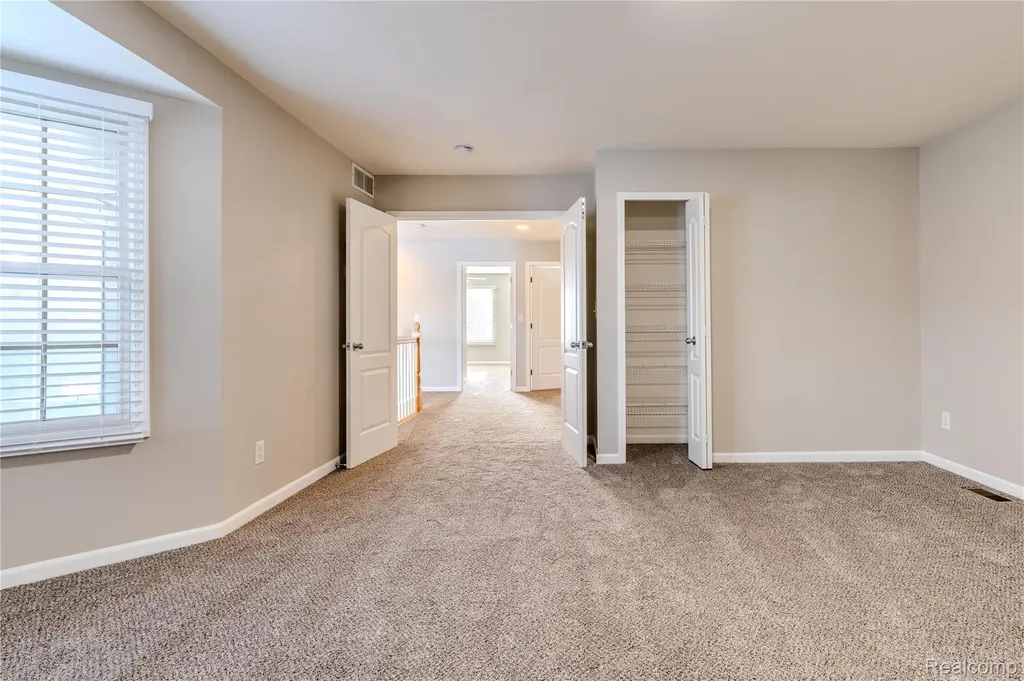 1030 Lorenzo Court Troy City MI 48085