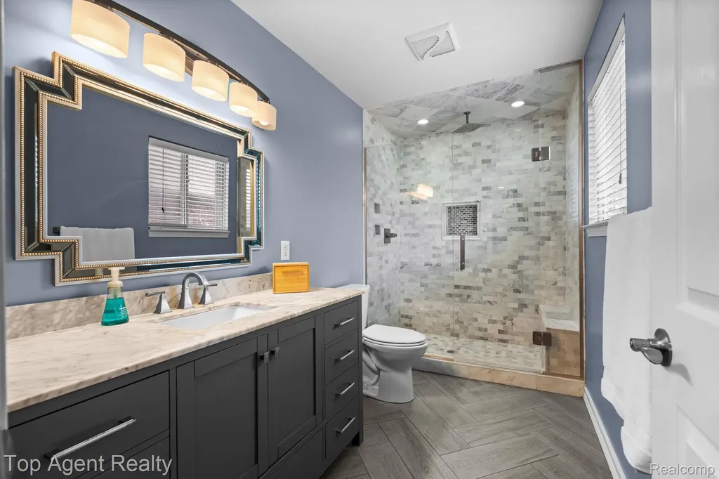 50800 Alden Drive Macomb Township MI 48044