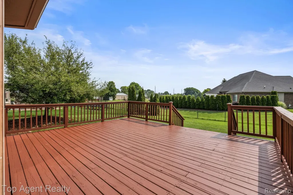 50800 Alden Drive Macomb Township MI 48044