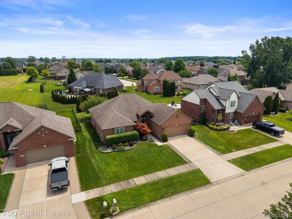 50800 Alden Drive Macomb Township MI 48044