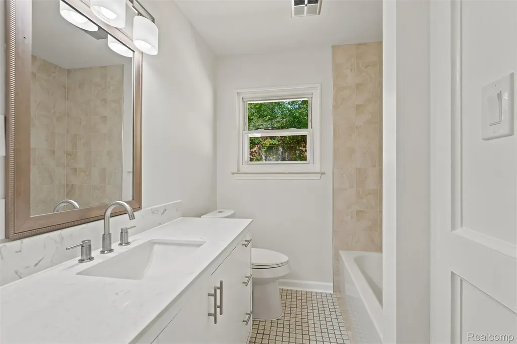 19597 Stafford Street Clinton Charter Township MI 48035