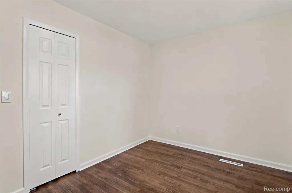19597 Stafford Street Clinton Charter Township MI 48035