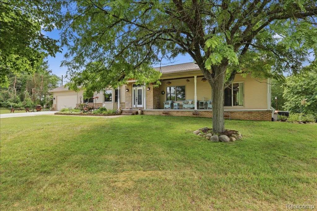 1350 Bald Eagle Lake Road Groveland Township MI 48462