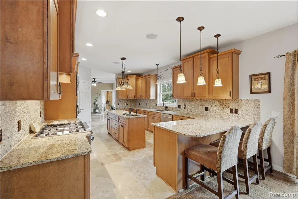 1350 Bald Eagle Lake Road Groveland Township MI 48462