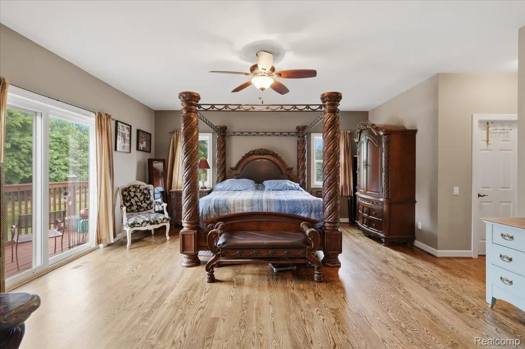 1350 Bald Eagle Lake Road Groveland Township MI 48462