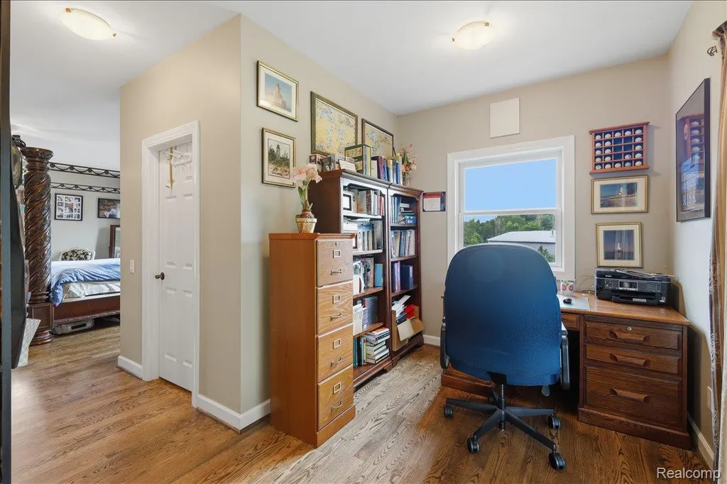 1350 Bald Eagle Lake Road Groveland Township MI 48462